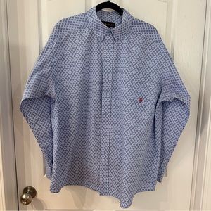 Ariat men's long sleeve button down shirt. In great condition.